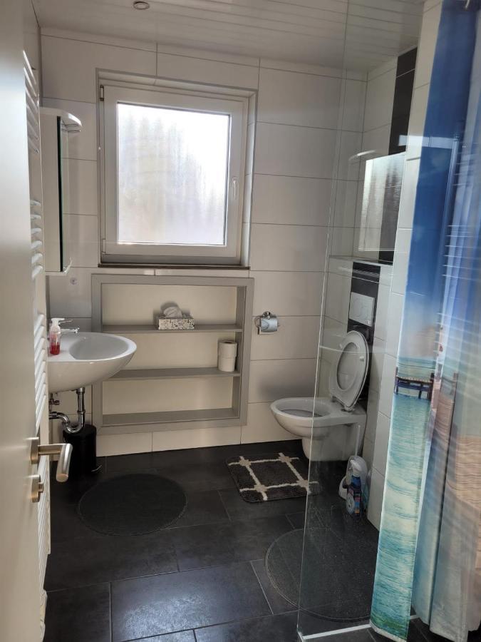 Schoene Einfache Ferienwohnung Zwischen Stadt Und Meer Wilhelmshaven Exterior photo